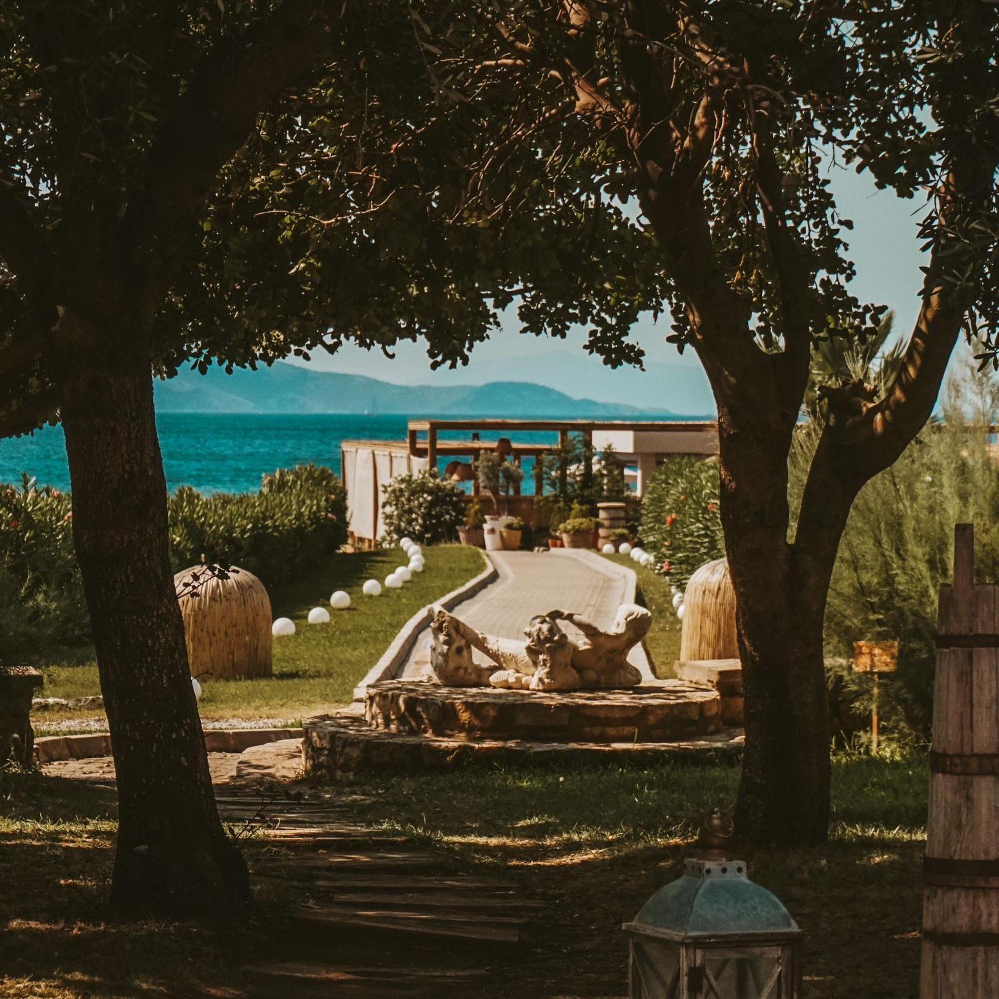 Flow Datca Surf & Beach Hotel Datça Exterior foto